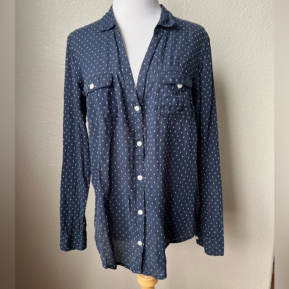 Columbia Blue Dot Button Front Shirt, M